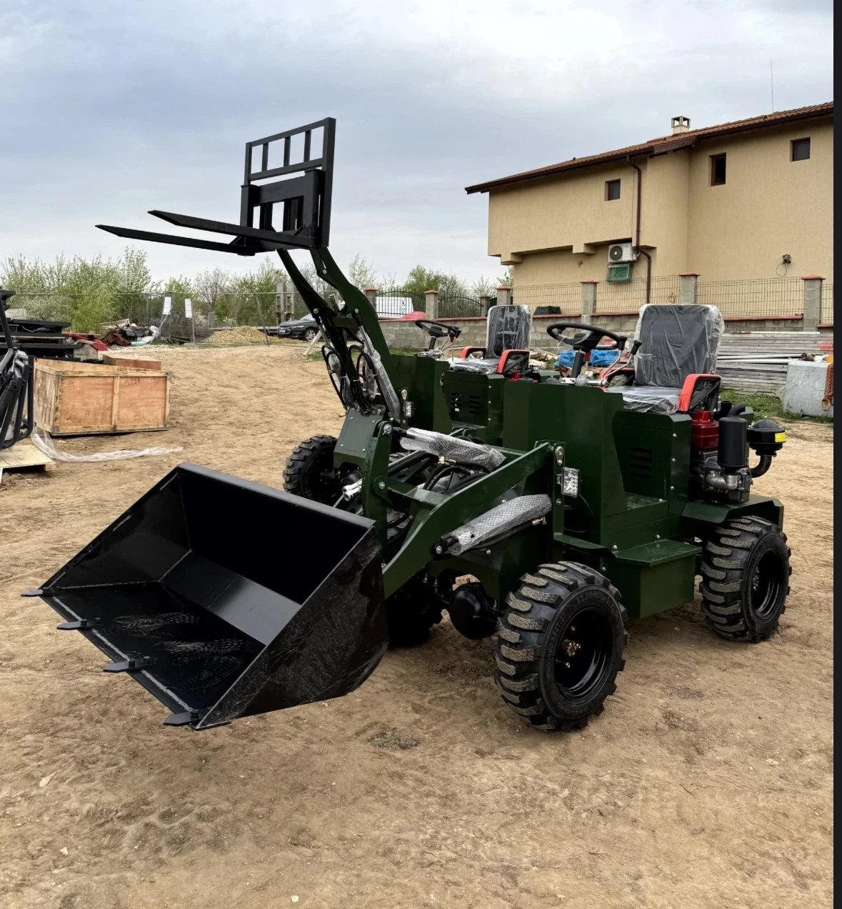 Мини челни товарачи Друга ПОДСИЛЕН/ХИДРАВЛИЧНА ЛИНИЯ/ТЕГЛИЧ - изображение 2