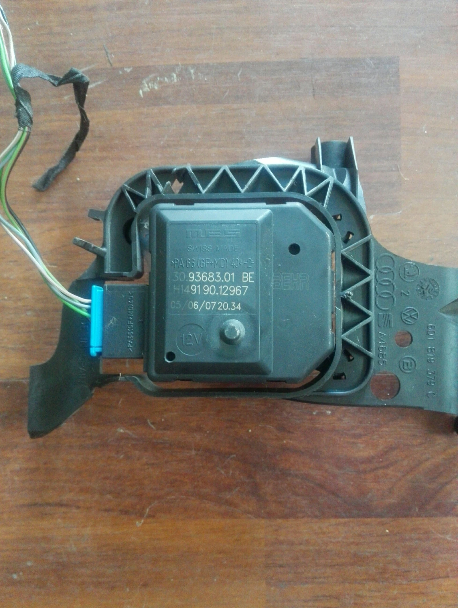   -   () 1.9 :309368301BE | Mobile.bg   1