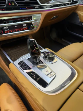 BMW 750 i xDrive * FULL Екстри * HARMAN/KARDON * HEAD UP *, снимка 11