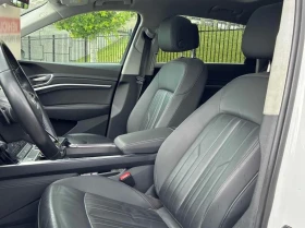 Audi E-Tron Progressiv* Pano* Back cam* Подгрев* , снимка 10
