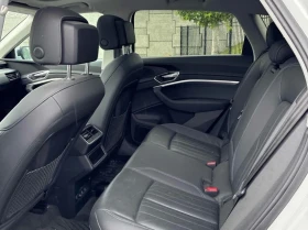 Audi E-Tron Progressiv* Pano* Back cam* Подгрев* , снимка 11