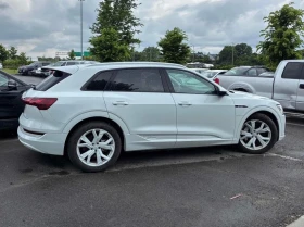 Audi E-Tron Progressiv* Pano* Back cam* Подгрев*  | Auto.bg — изображение 4