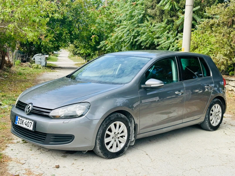 VW Golf, снимка 5 - Автомобили и джипове - 47193621