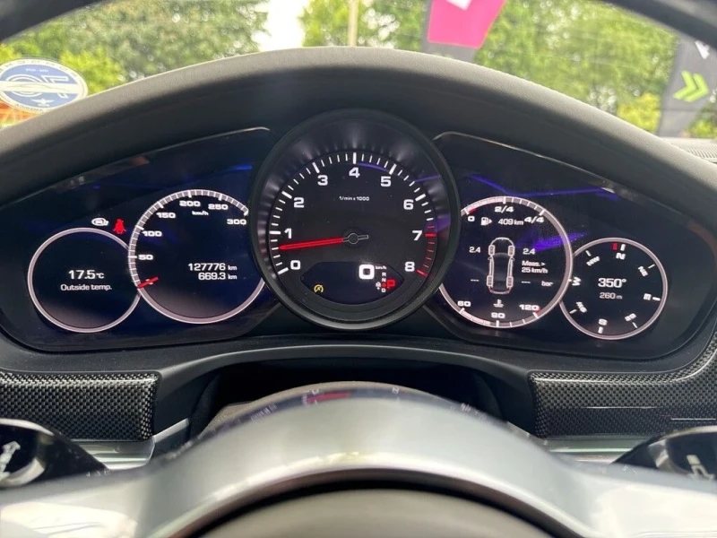 Porsche Panamera 360* Обдухване* Подгрев* Bose* Carbon* Шито табло*, снимка 10 - Автомобили и джипове - 52317680