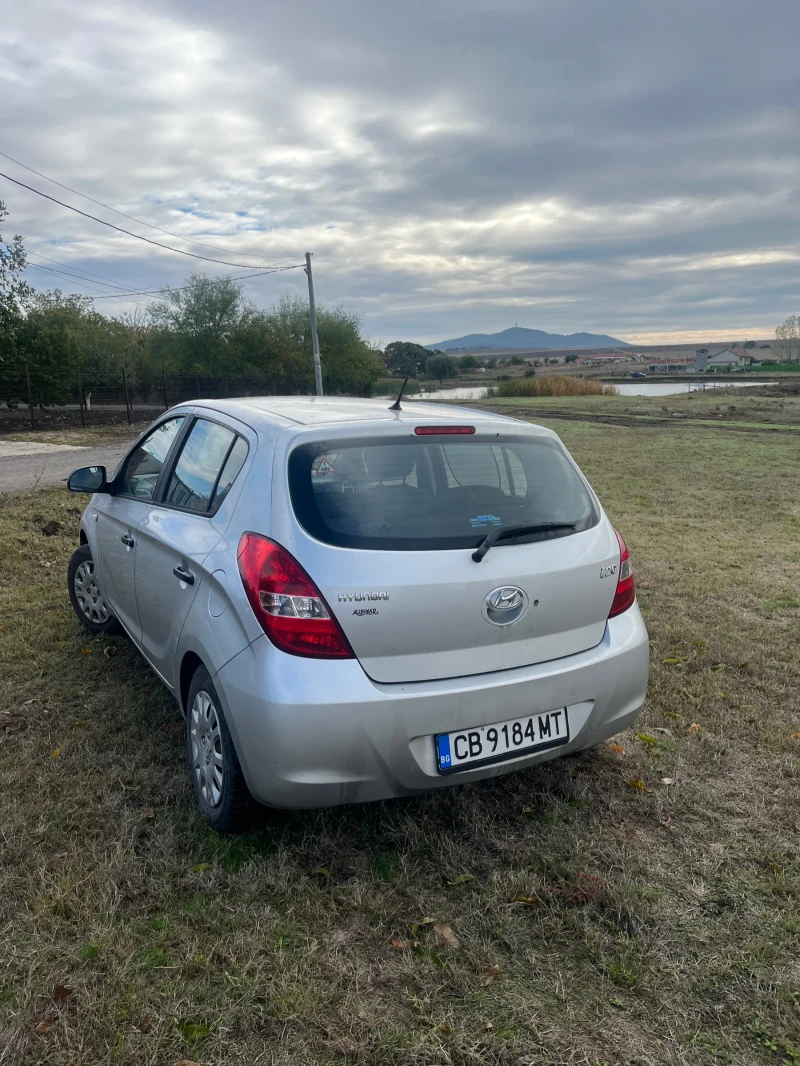 Hyundai I20, снимка 2 - Автомобили и джипове - 52533207