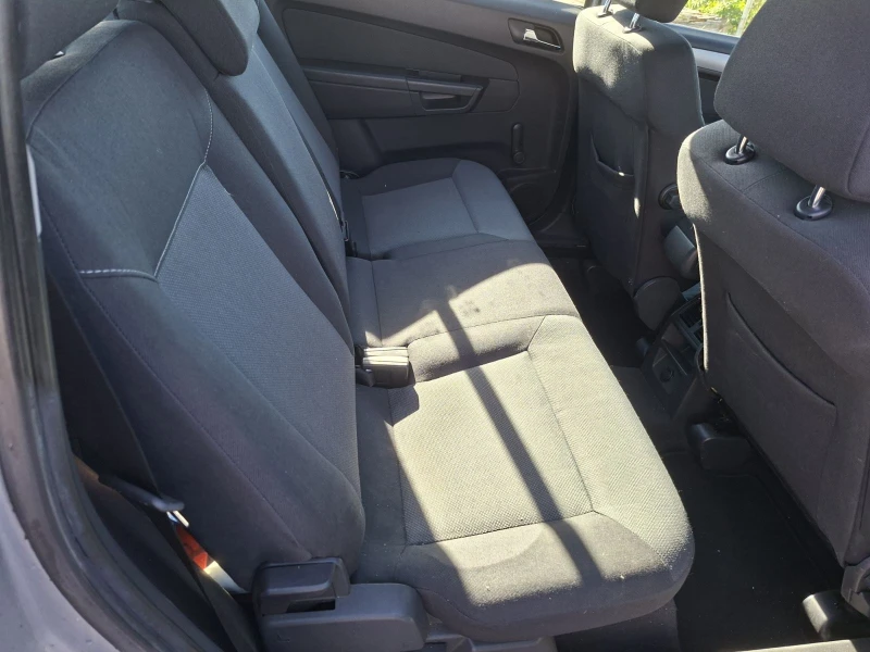Opel Zafira, снимка 8 - Автомобили и джипове - 52747375