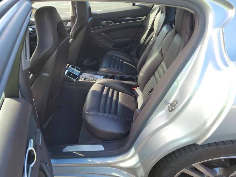 Porsche Panamera S E-Hybrid, снимка 12 - Автомобили и джипове - 52408361
