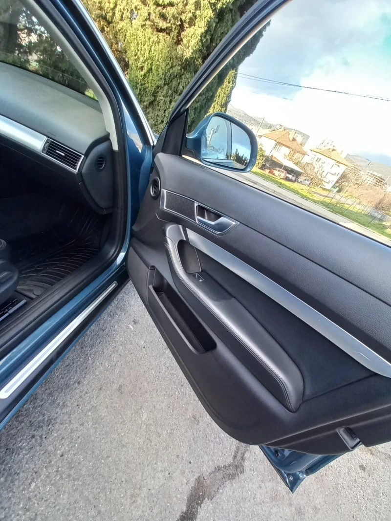 Audi A6, снимка 12 - Автомобили и джипове - 52929838