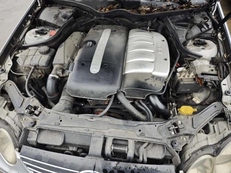 Mercedes-Benz CLK 2.7 CDI, снимка 5 - Автомобили и джипове - 53034861