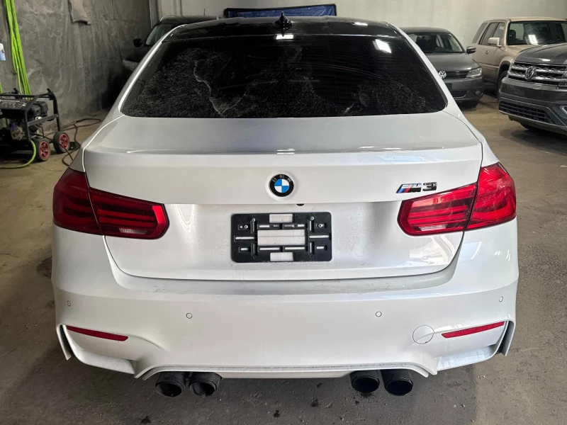 BMW M3 * * CARFAX * * АВТО КРЕДИТ * * , снимка 5 - Автомобили и джипове - 53154999