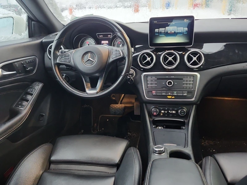 Mercedes-Benz CLA 250 С РЕГИСТРАЦИЯ & АВТО КРЕДИТ, снимка 9 - Автомобили и джипове - 53263312