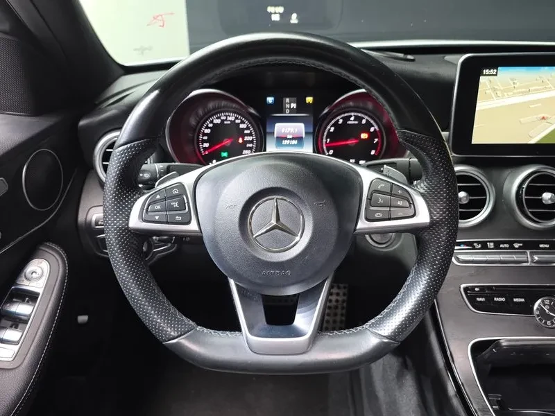 Mercedes-Benz C 200 4MATIC AMG LINE HEAD UP !МАСАЖИ! 360CAM/PANO, снимка 11 - Автомобили и джипове - 55202011