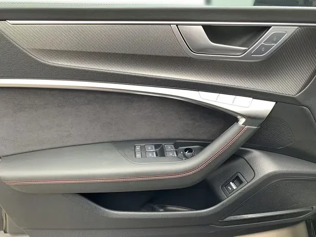 Audi Rs7 Performance Quattro = Black Optic Plus = Гаранция, снимка 5 - Автомобили и джипове - 55476145