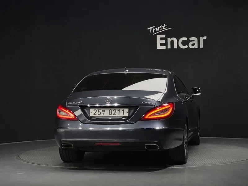 Mercedes-Benz CLS 250 W218 D 4Matic, снимка 3 - Автомобили и джипове - 56209558