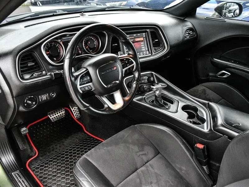 Dodge Challenger, снимка 10 - Автомобили и джипове - 56687294