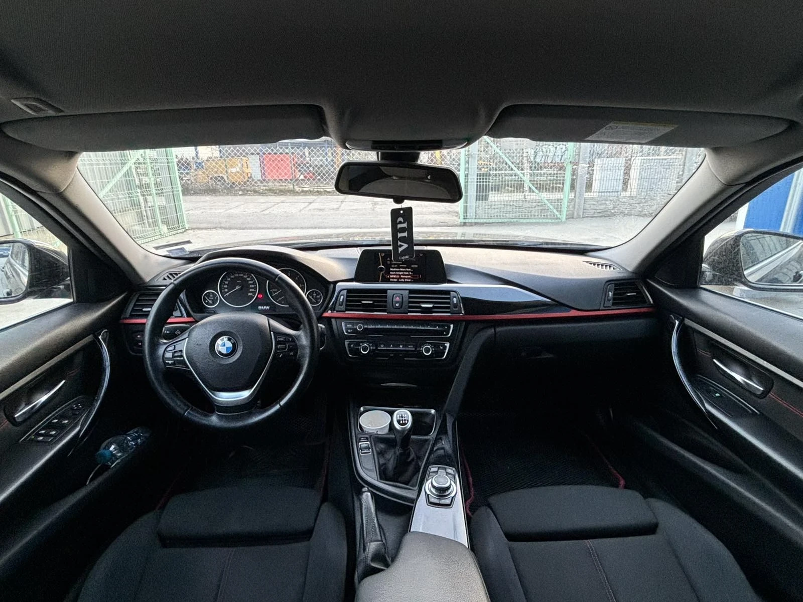 BMW 320 Sport - изображение 6