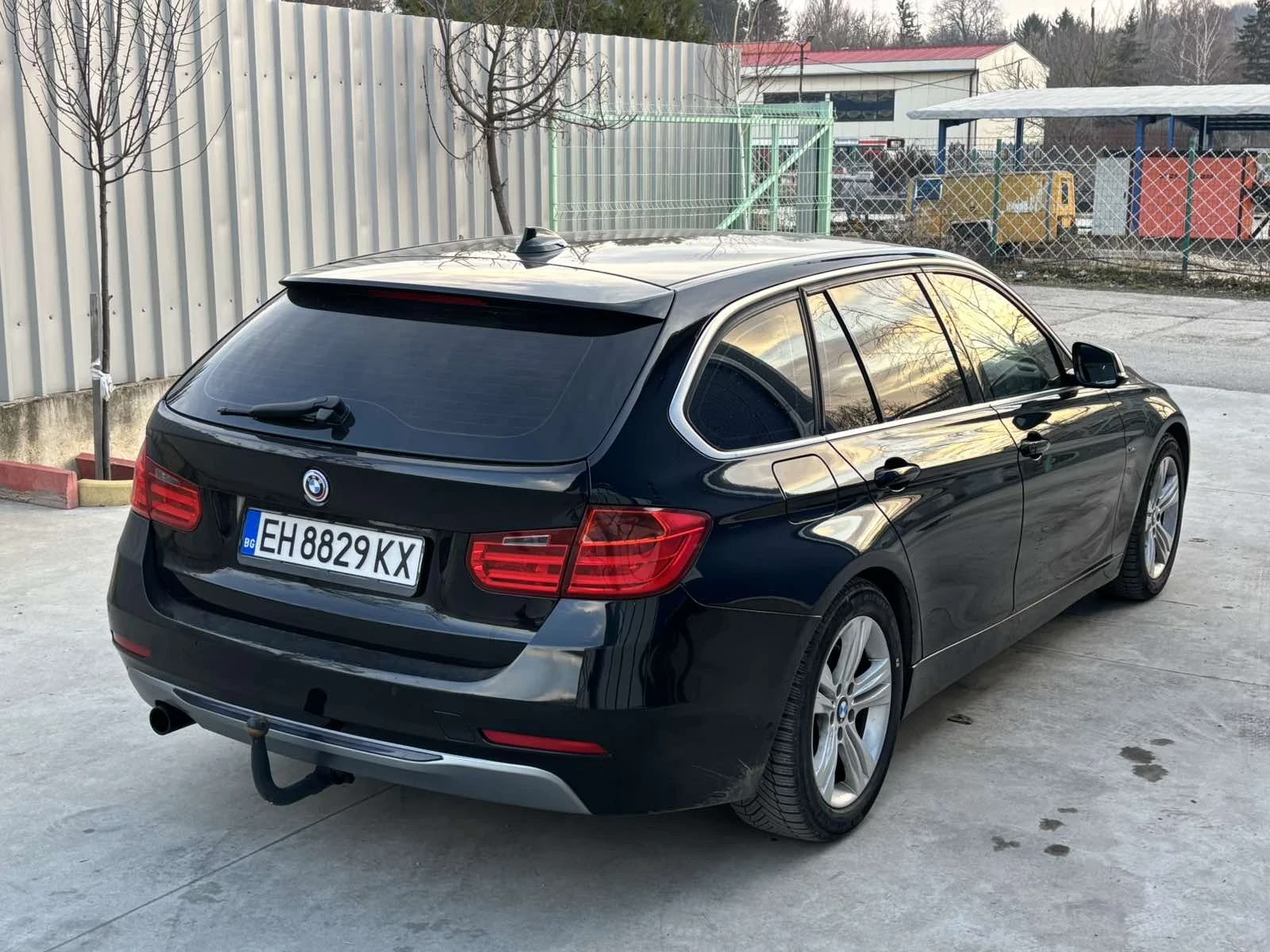 BMW 320 Sport - изображение 4