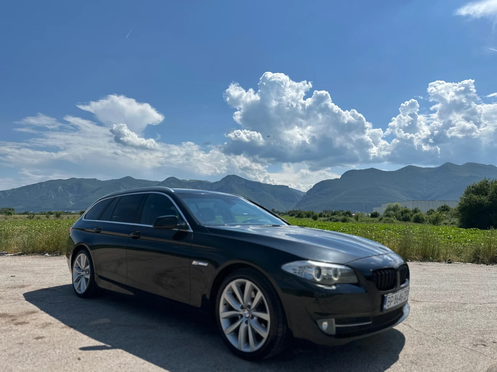 BMW 520 Bmw f11 520d - изображение 8