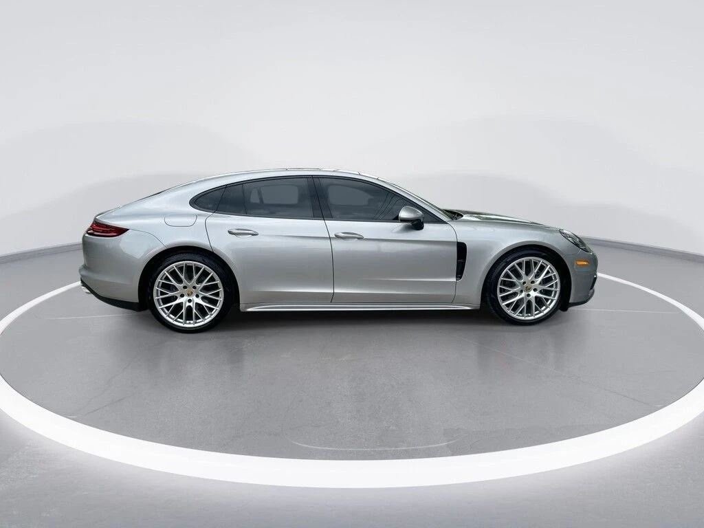 Porsche Panamera 360* Обдухване* Подгрев* Bose* Carbon* Шито табло* - изображение 7