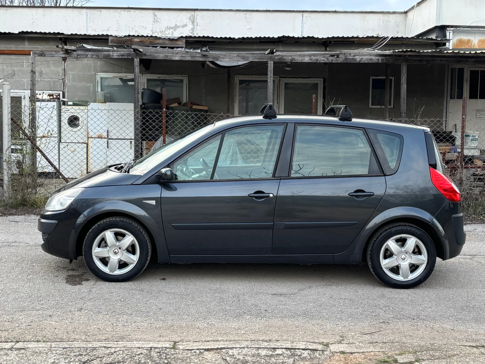Renault Scenic 1.5 DCI Климатик/Италия/191 Хил км - изображение 3