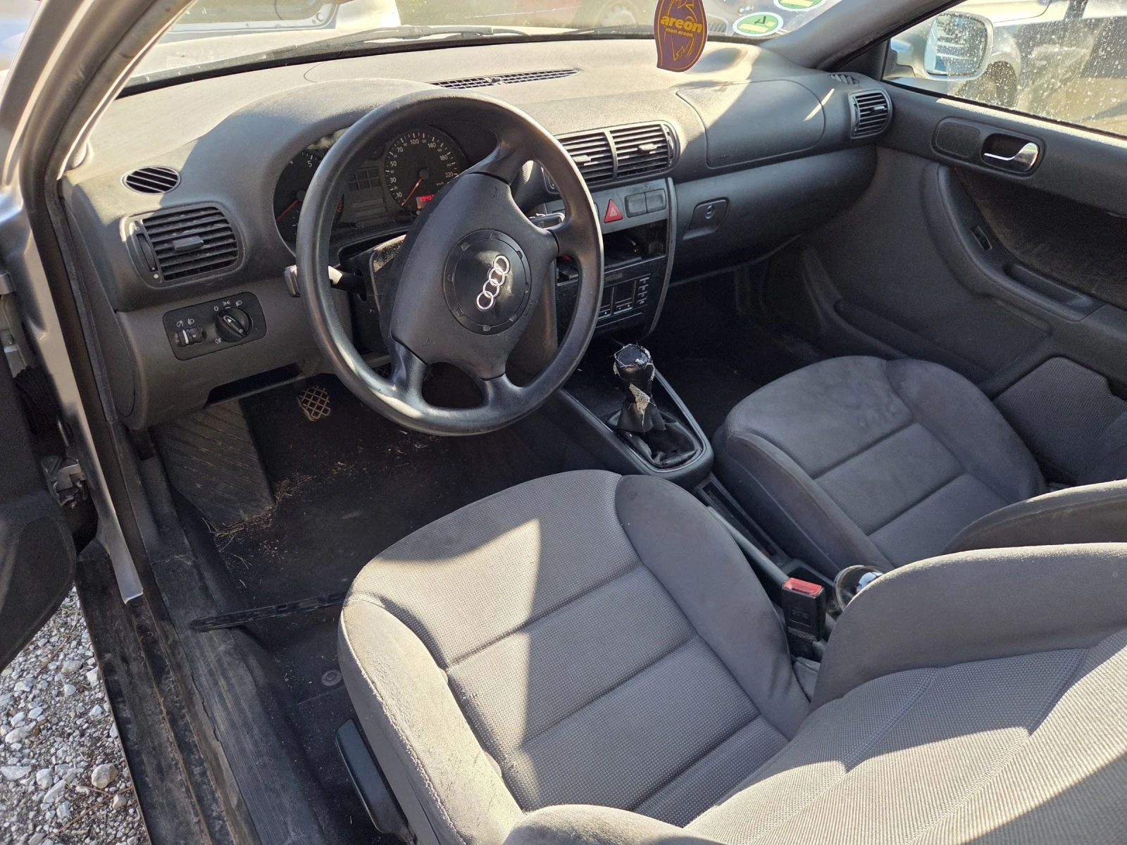 Audi A3 1.6 i - изображение 7