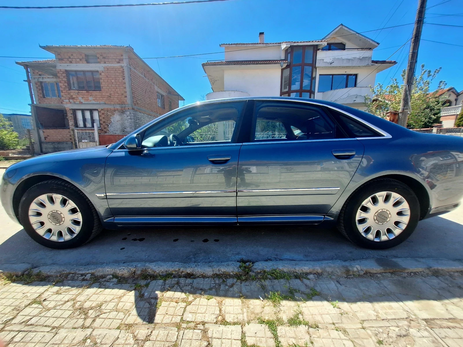 Audi A8  - изображение 6