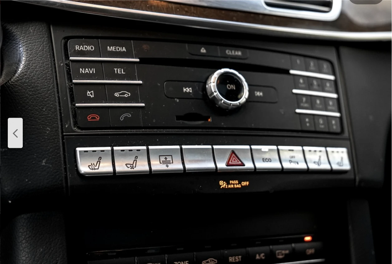 Mercedes-Benz E 500 4MATIC* AMG* PACK* HARMON* KARDON* ОБДУХВАНЕ* ПАНО - изображение 10