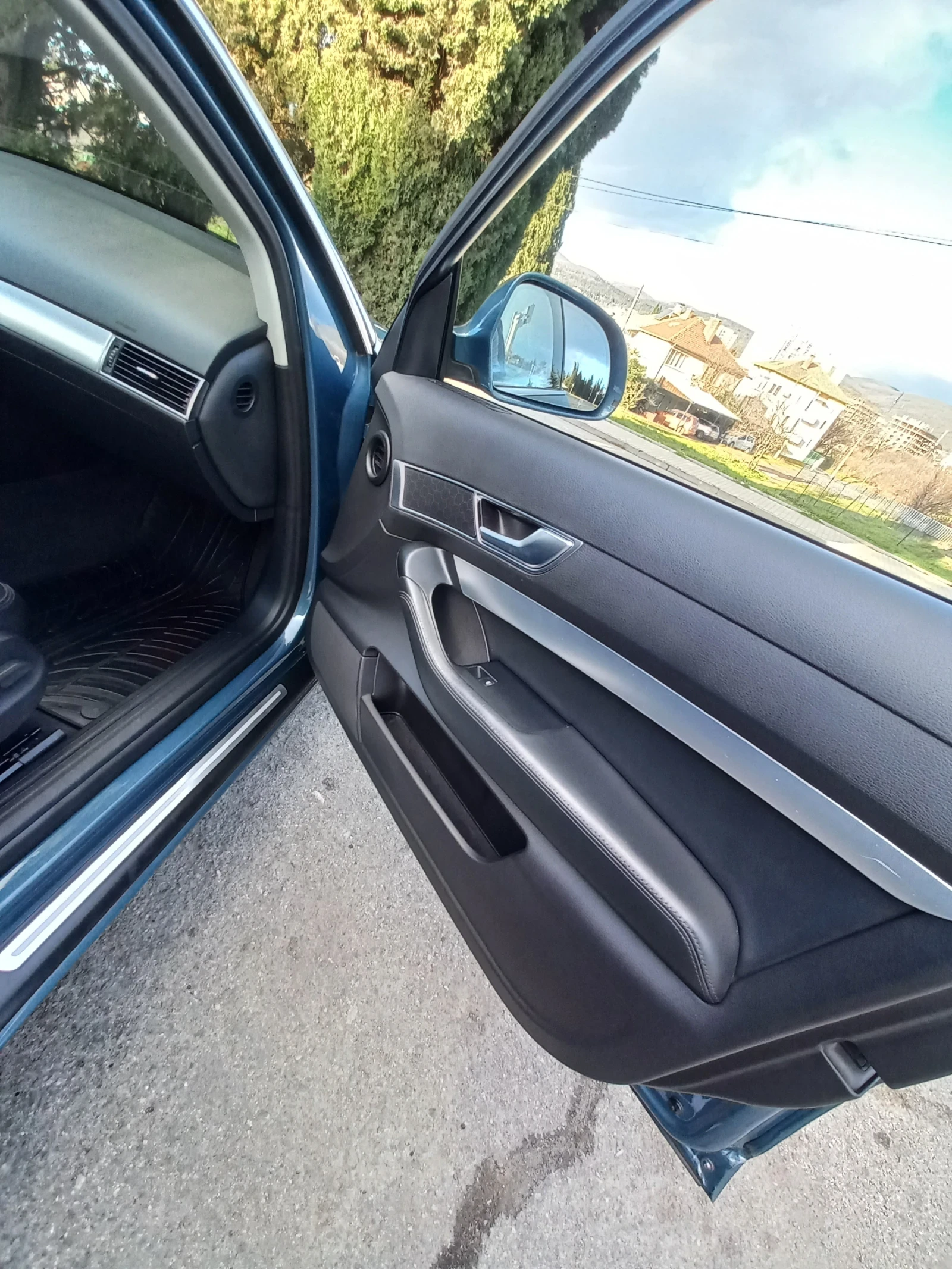 Audi A6, снимка 12 - Автомобили и джипове - 53906120