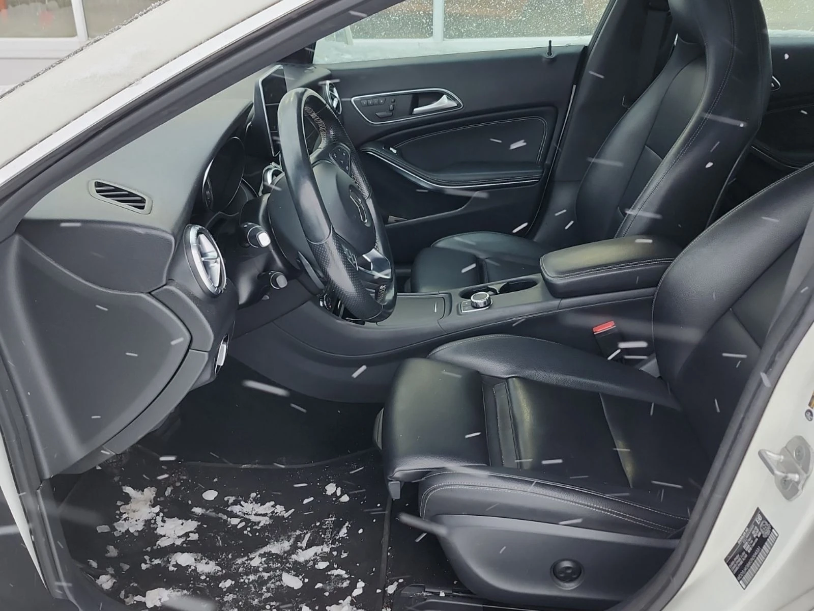 Mercedes-Benz CLA 250 � ����������� & ���� ������ | Mobile.bg � ����������� 8