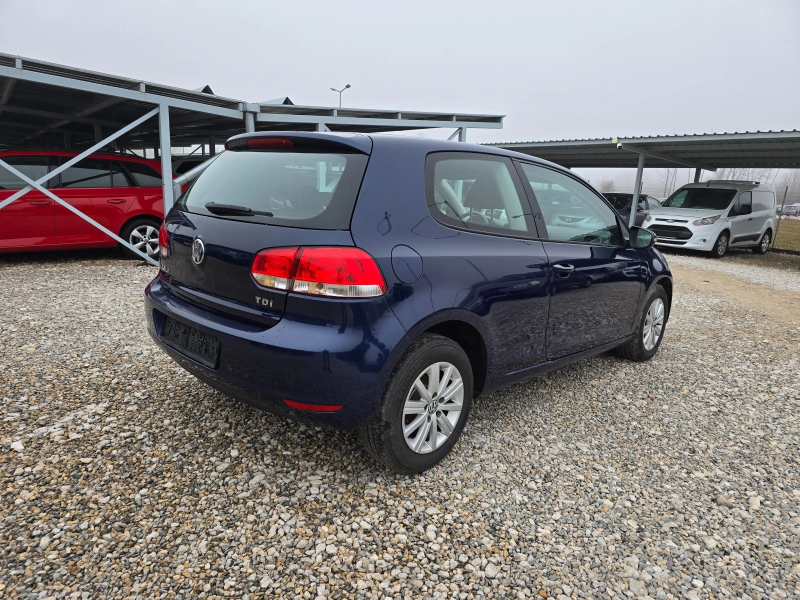 VW Golf 1.6TDI 90кс ! ! КЛИМАТИК - изображение 5