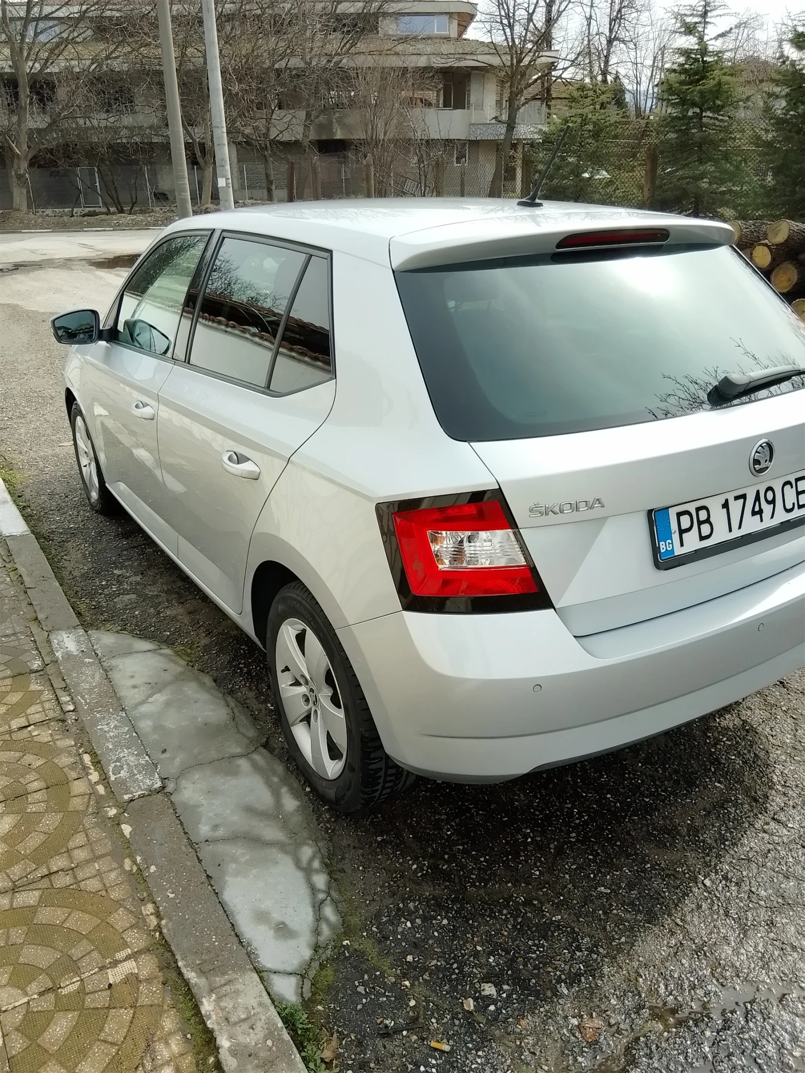 Skoda Fabia 1.4 - изображение 3