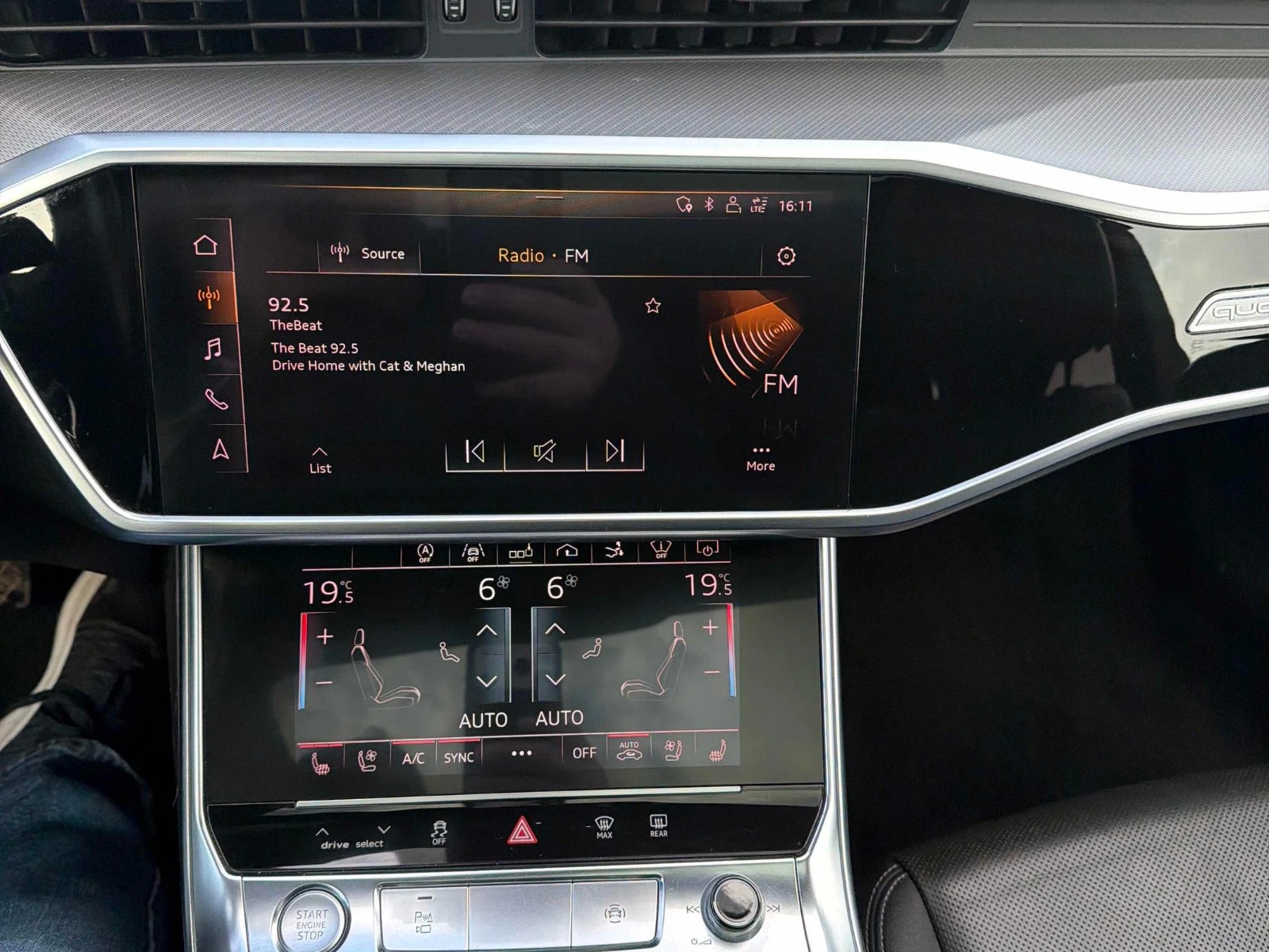 Audi A7 TECHNIK С РЕГИСТРАЦИЯ & АВТО КРЕДИТ, снимка 9 - Автомобили и джипове - 53916670