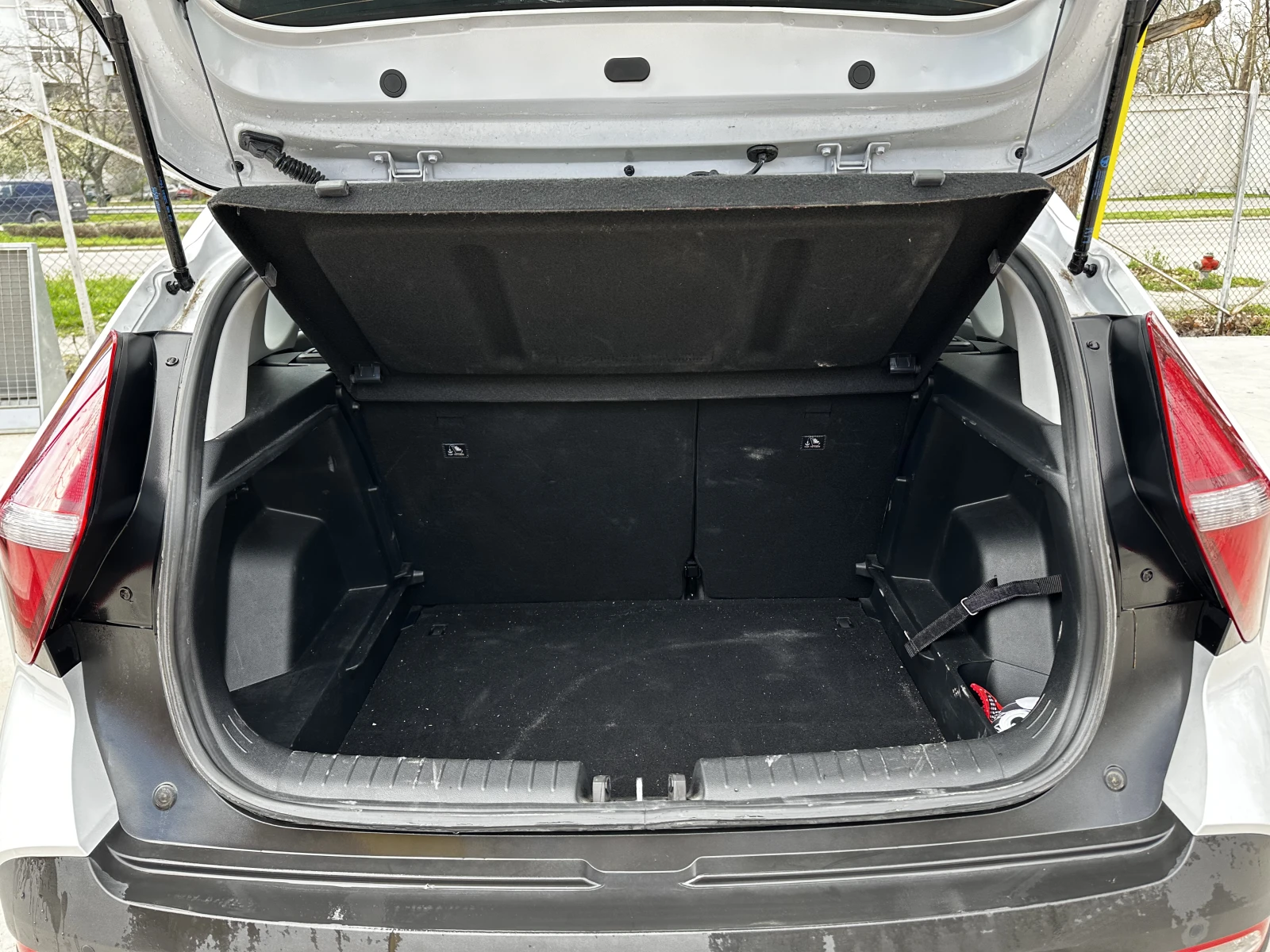 Hyundai Bayon Exclusive, снимка 7 - Автомобили и джипове - 54132736