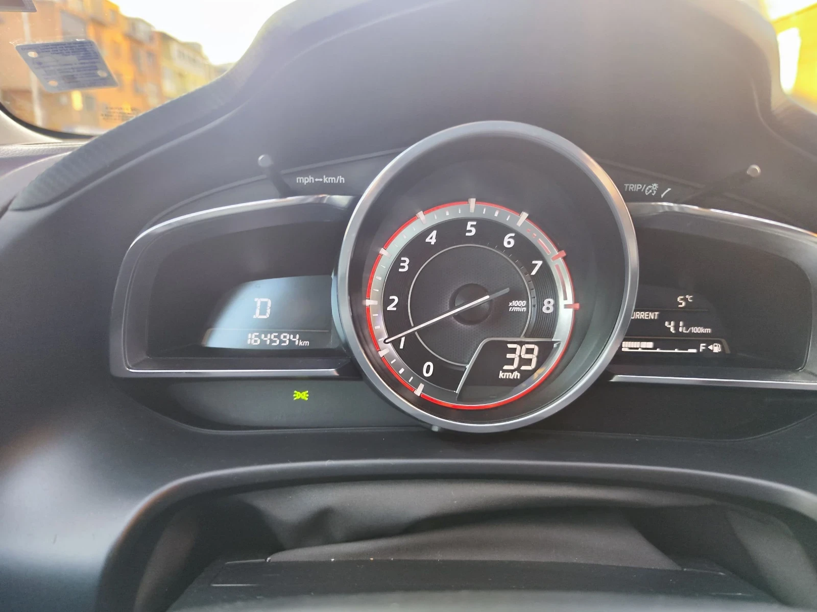 Mazda 3 Skaiaktiv , снимка 7 - Автомобили и джипове - 54242960