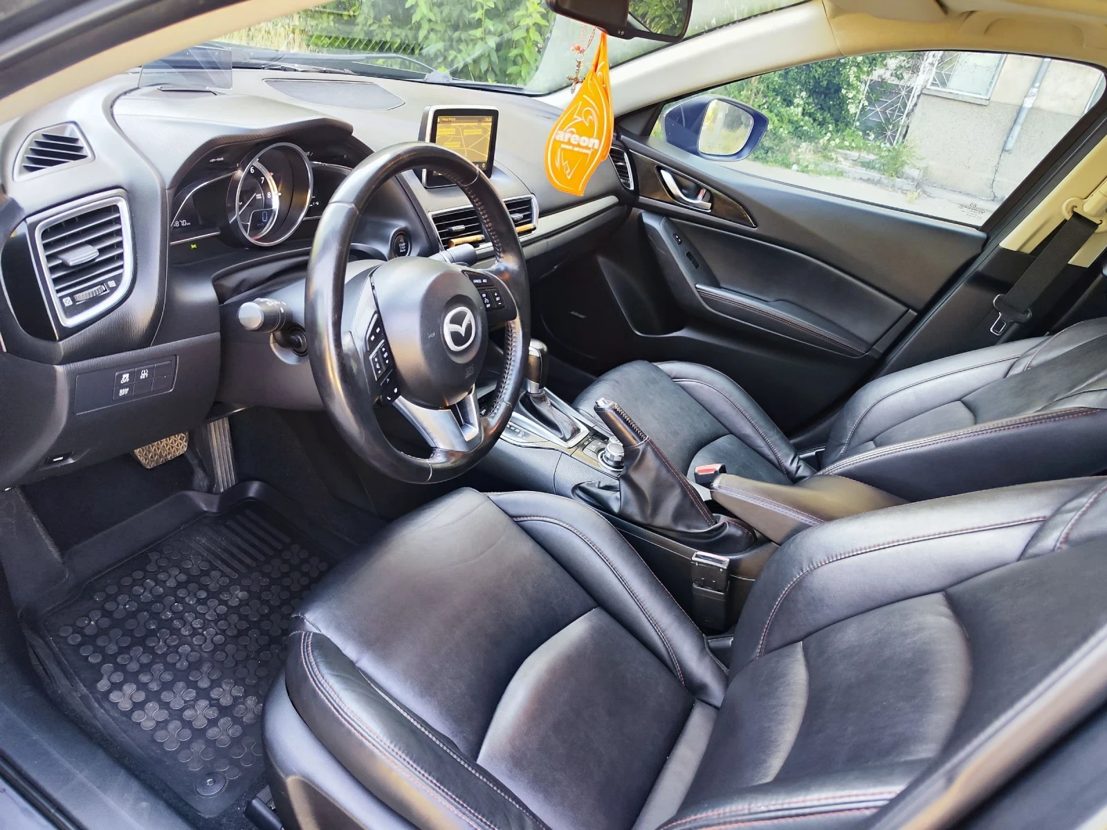Mazda 3 Skaiaktiv , снимка 10 - Автомобили и джипове - 54949440