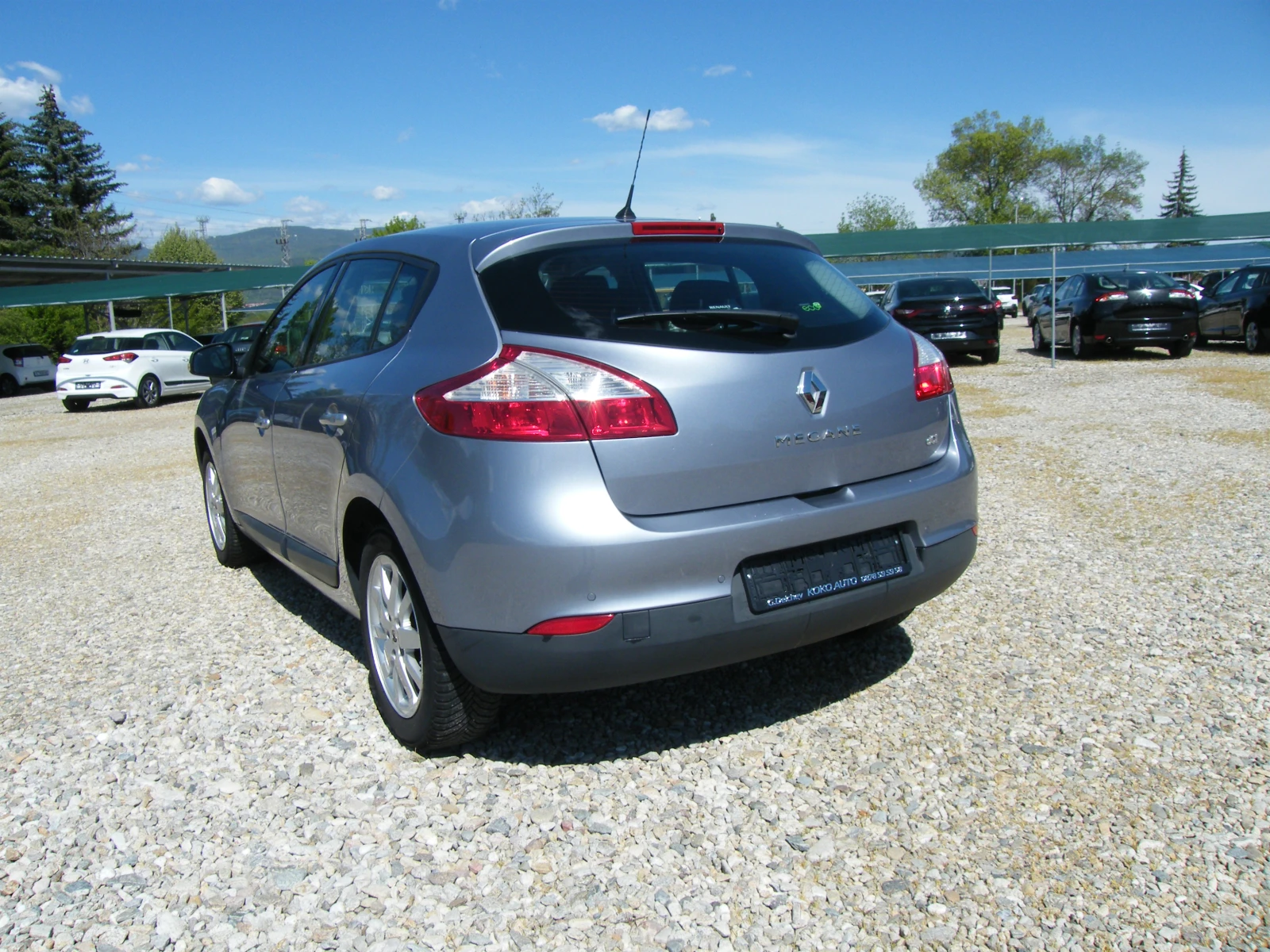 Renault Megane 1.5 TDCI, снимка 5 - Автомобили и джипове - 54414605