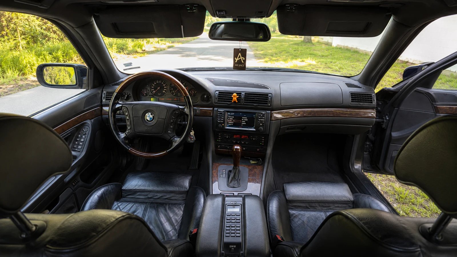 BMW 740 740i, снимка 16 - Автомобили и джипове - 54448790