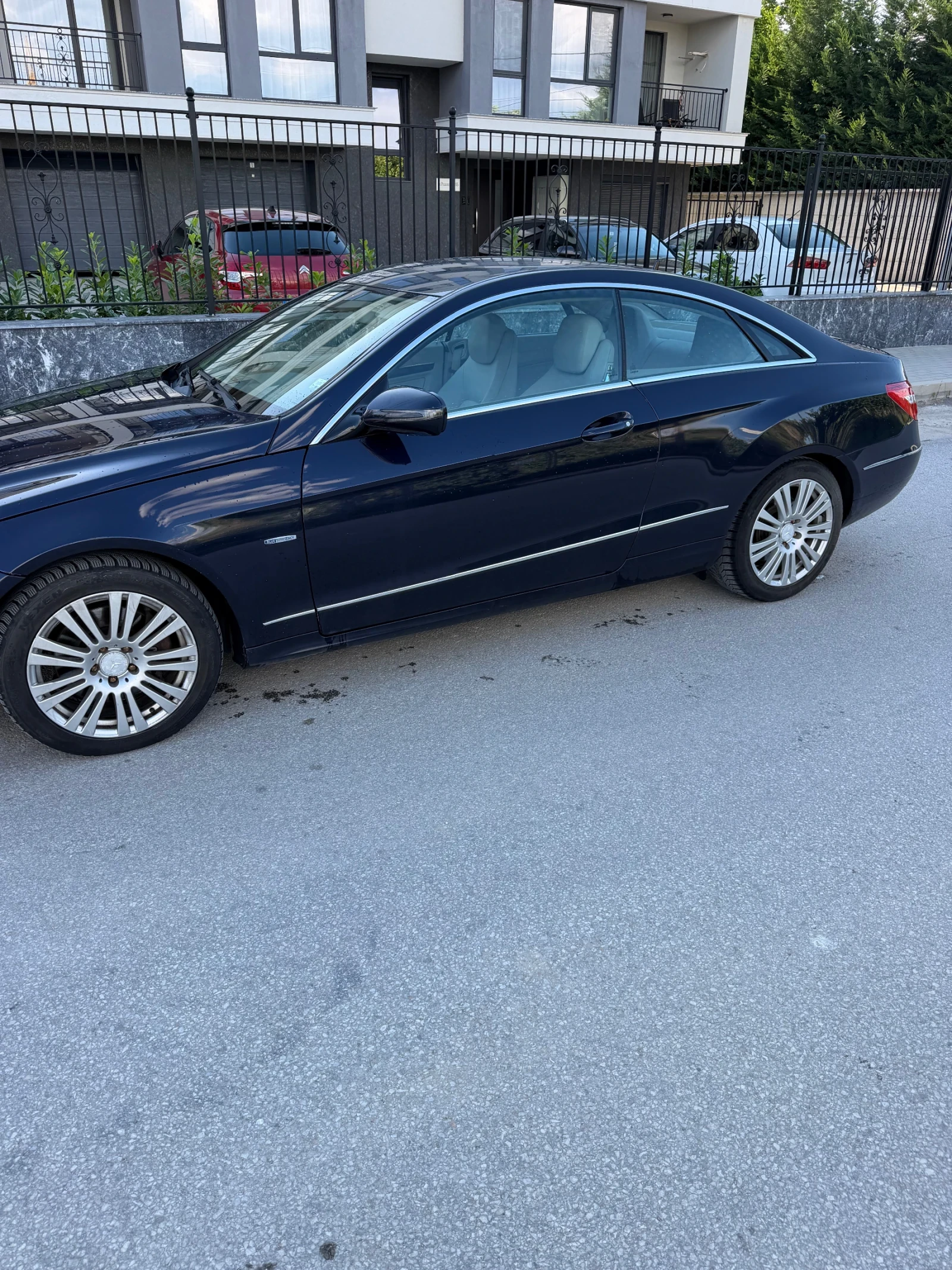 Mercedes-Benz E 350, снимка 2 - Автомобили и джипове - 55266184