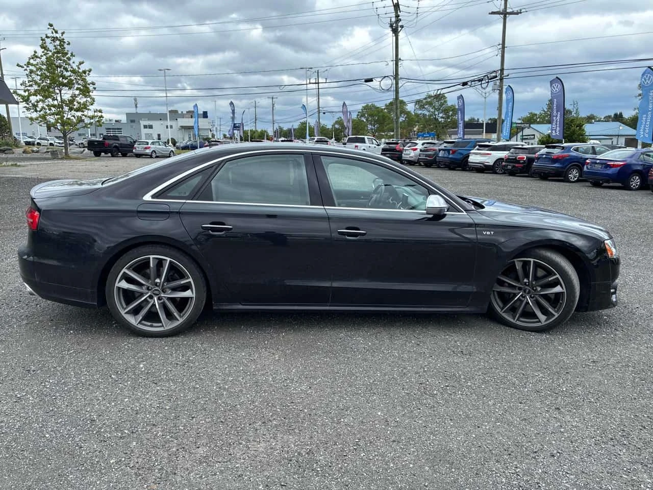 Audi S8 * PLUS * ДИСТРОНИК * ОБДУХВАНЕ * БЕЗ ЗАБЕЛЕЖКА, снимка 3 - Автомобили и джипове - 55366567