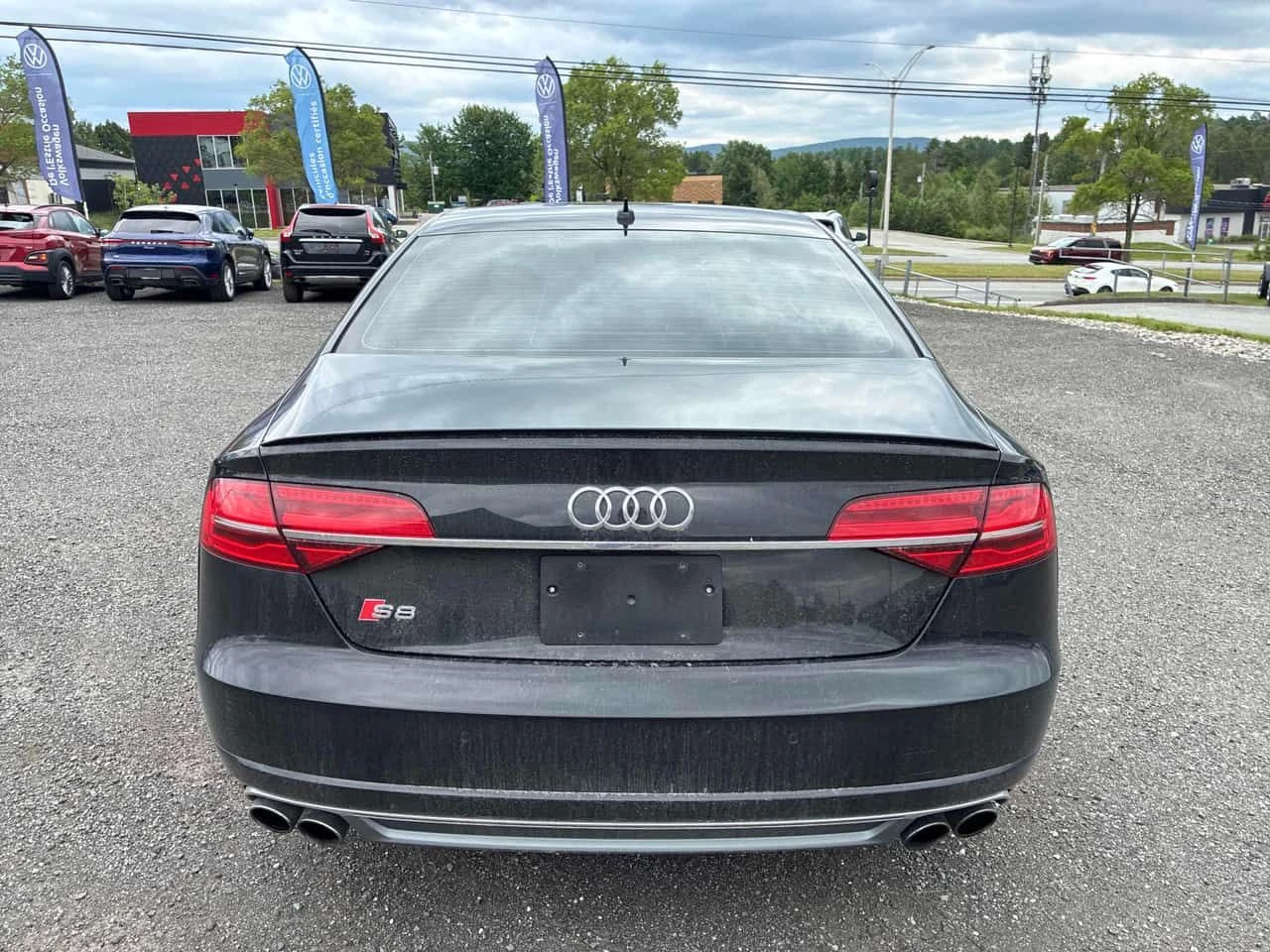Audi S8 * PLUS * ДИСТРОНИК * ОБДУХВАНЕ * БЕЗ ЗАБЕЛЕЖКА, снимка 4 - Автомобили и джипове - 55366567