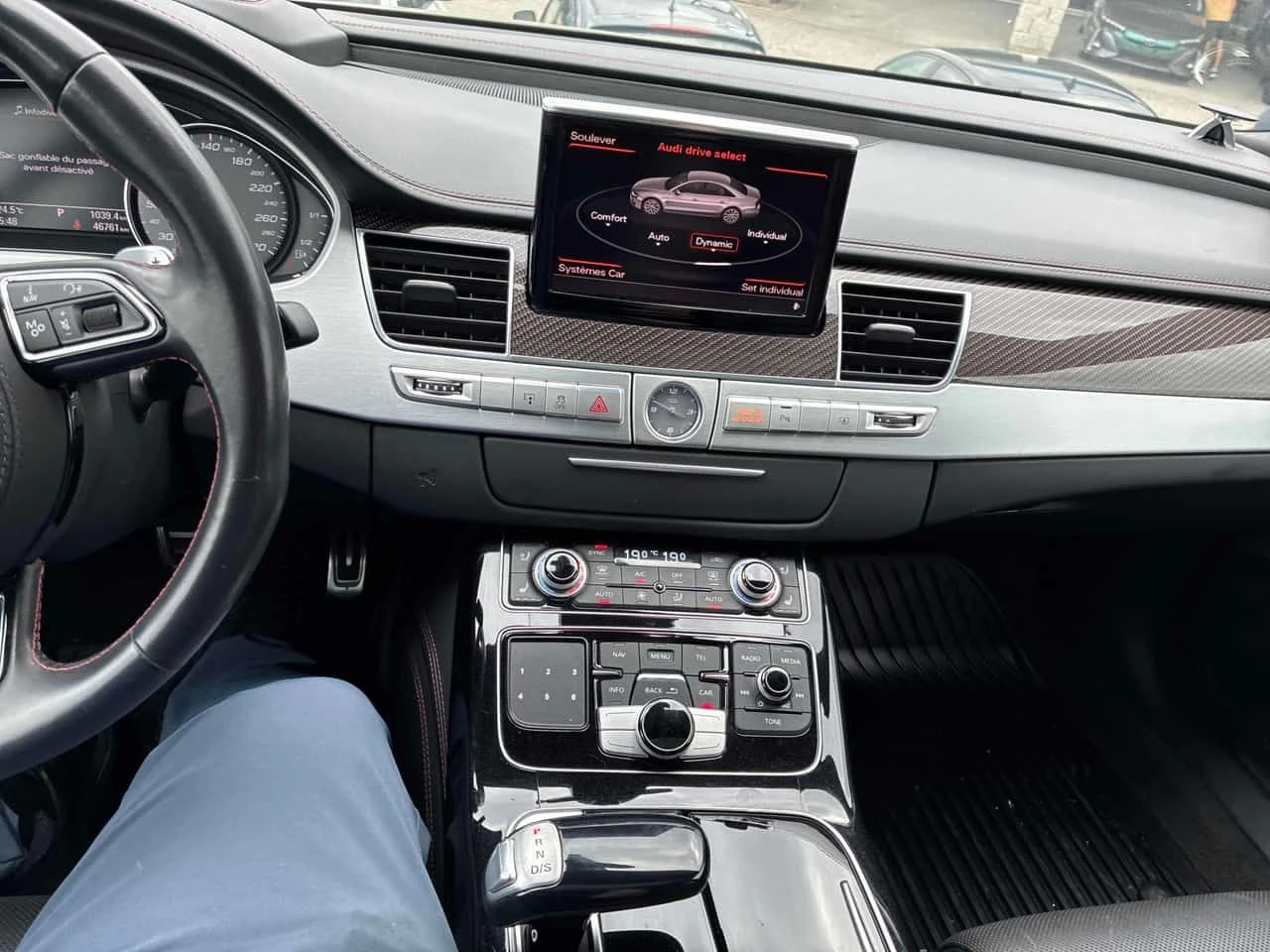 Audi S8 * PLUS * ДИСТРОНИК * ОБДУХВАНЕ * БЕЗ ЗАБЕЛЕЖКА, снимка 9 - Автомобили и джипове - 55366567
