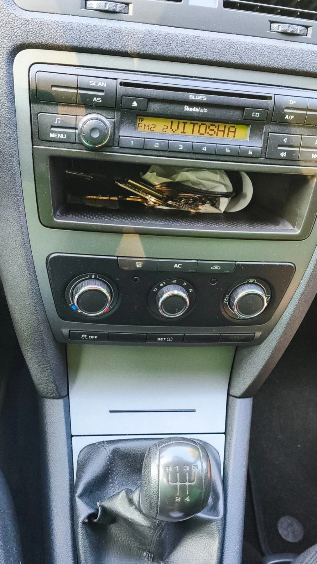 Skoda Octavia, снимка 8 - Автомобили и джипове - 55602308
