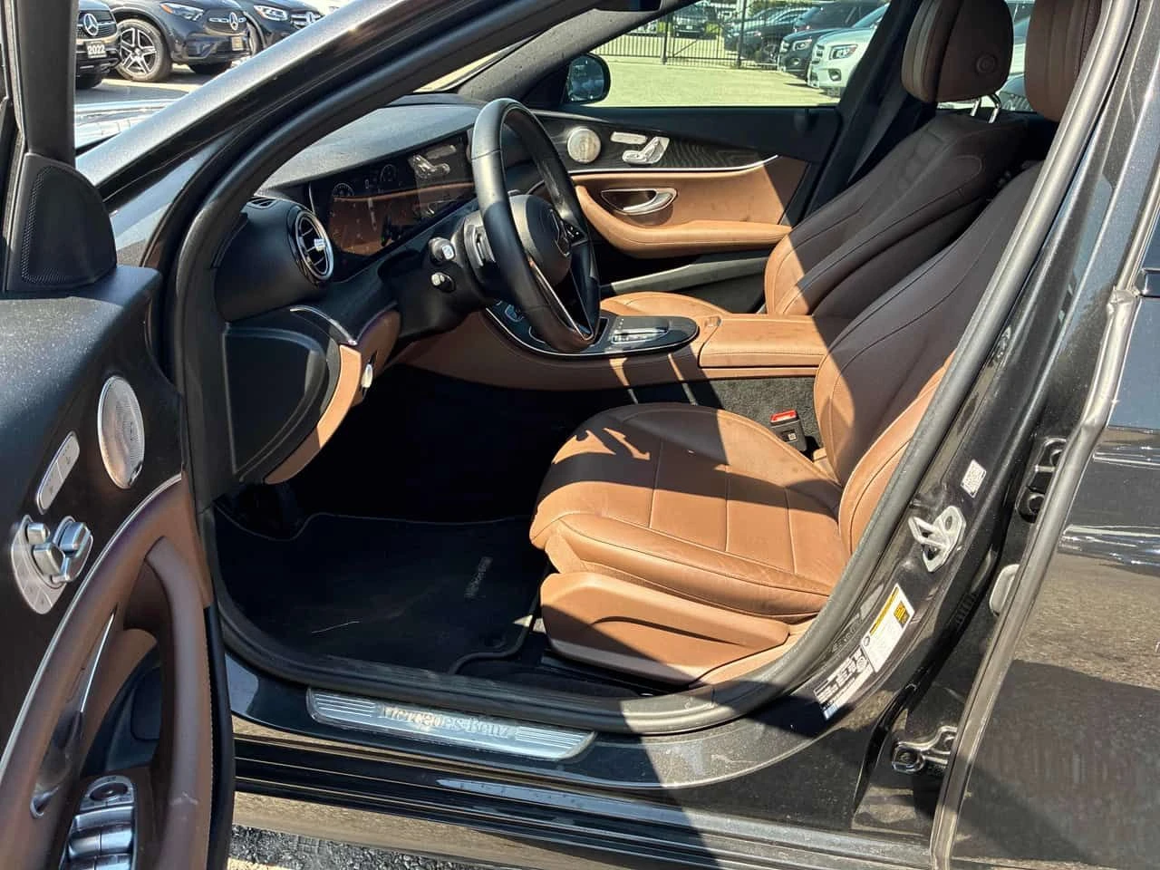 Mercedes-Benz E 450 * АВТОКРЕДИТ БЕЗ ПЪРВОНАЧАЛНА ВНОСКА* , снимка 5 - Автомобили и джипове - 55621657