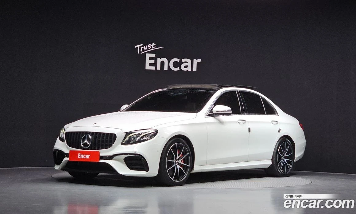 Mercedes-Benz E 300 E300 AMG Line