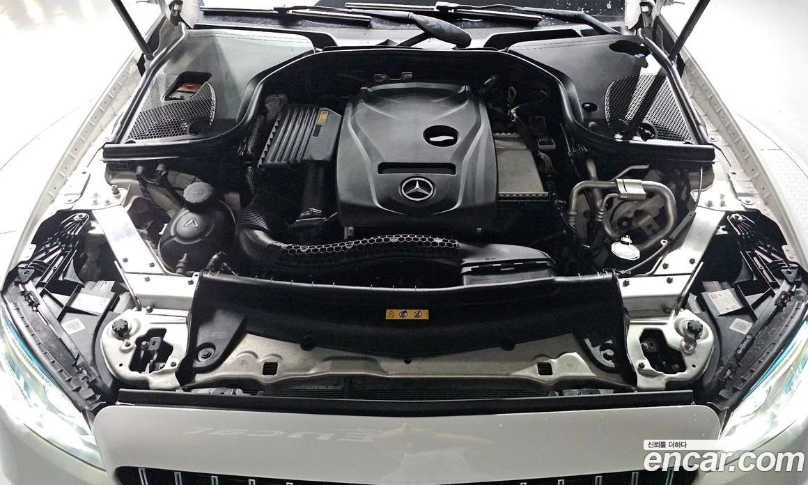 Mercedes-Benz E 300 E300 AMG Line, снимка 6 - Автомобили и джипове - 55697224