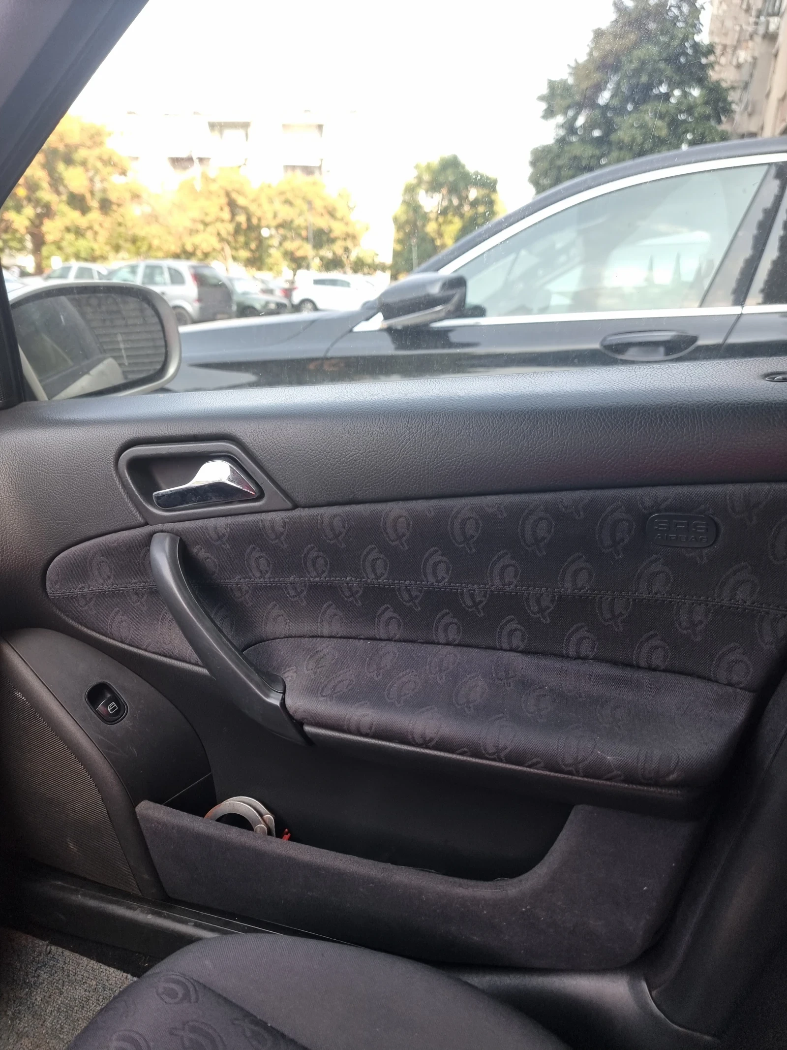 Mercedes-Benz C 220 W203, снимка 3 - Автомобили и джипове - 55768668