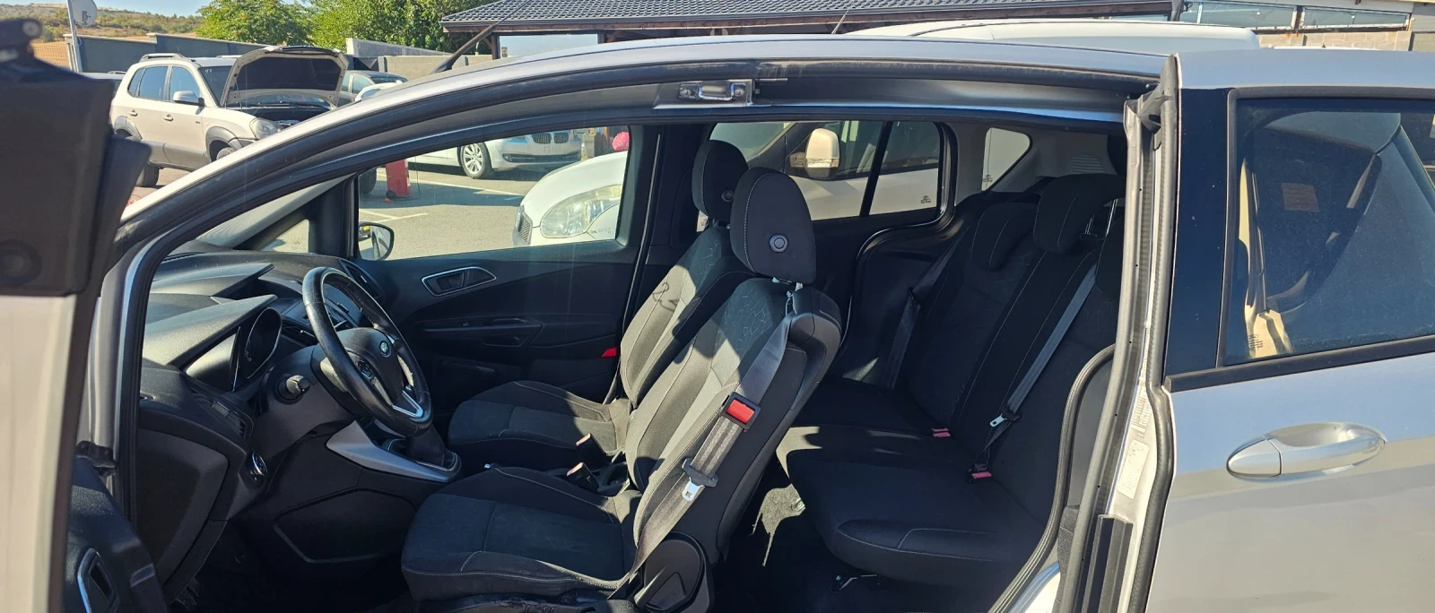 Ford B-Max 1.0i---123.000km | Mobile.bg � ����������� 14