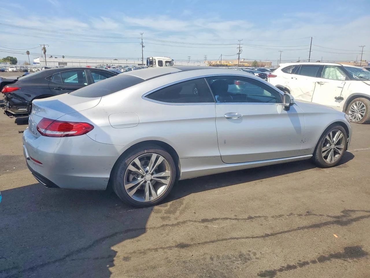 Mercedes-Benz C 300 2.0l 4Matic, снимка 3 - Автомобили и джипове - 56145314