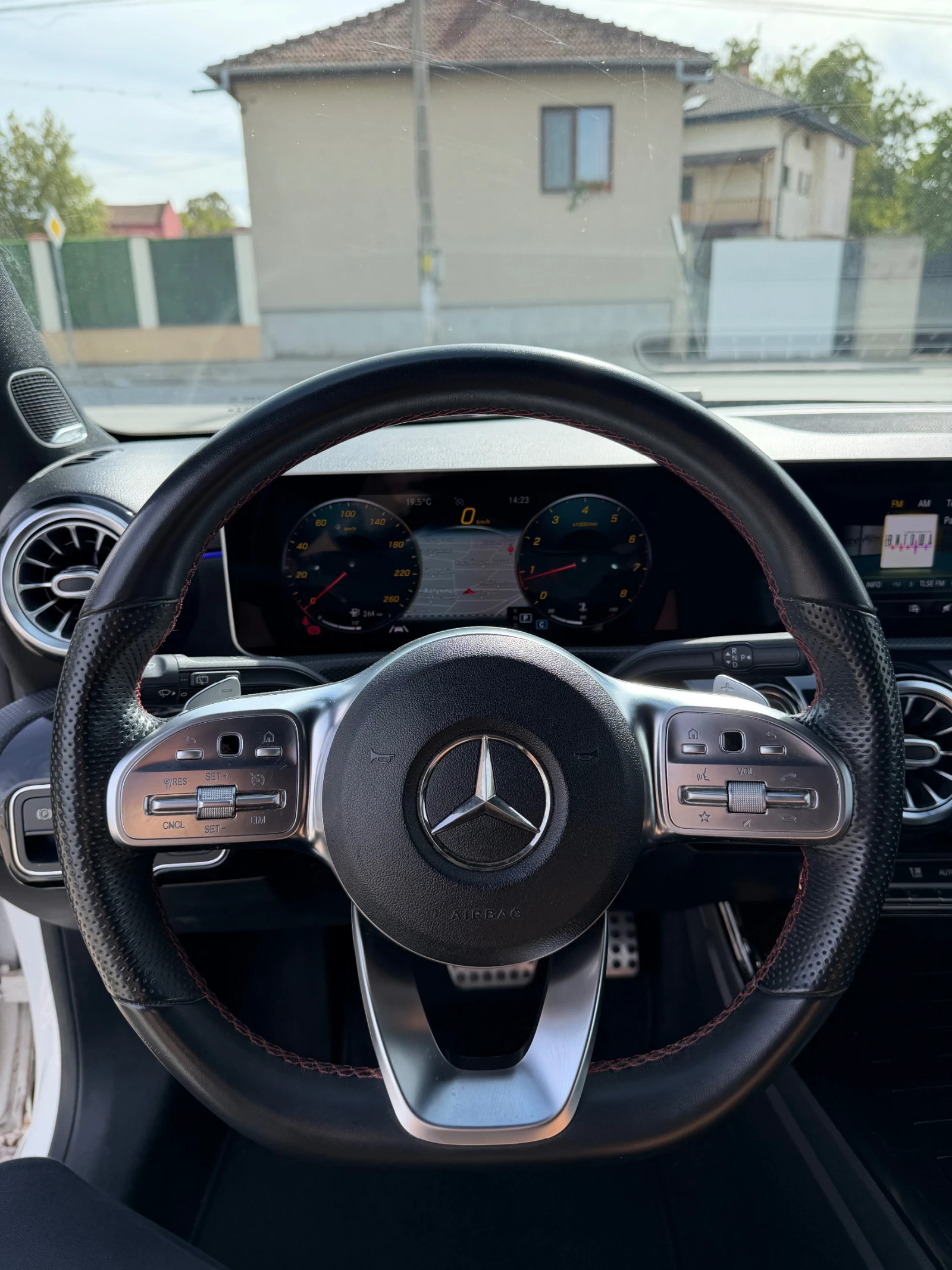 Mercedes-Benz A 200 AMG Pack / Digital /���������  | Mobile.bg � ����������� 10