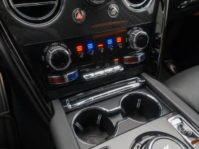 Rolls-Royce Cullinan BLACK BADGE* NOVITEC* DISTR* 360 CAM* KEYLESS* , снимка 9